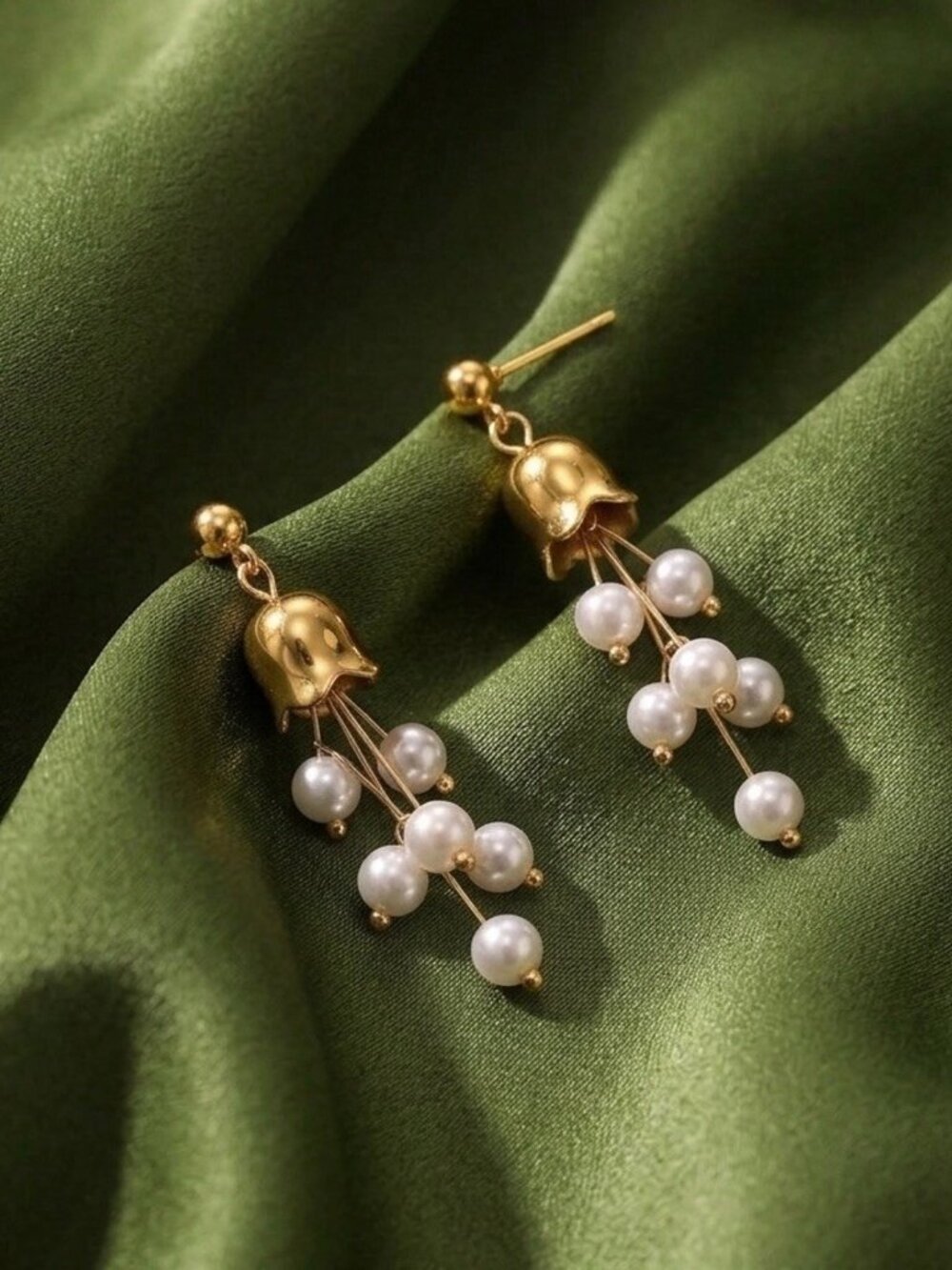 Anthropologie Pearl Earrings Lily Valley Flower Tulip Jellyfish Gold Of The VTG